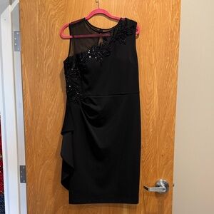 Chic One-Shoulder Black Dress